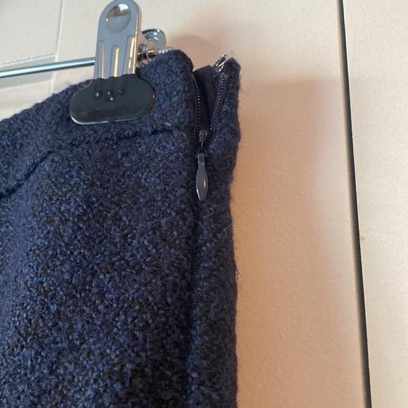 ✨ANY 2 FOR 15 ANY 3 FOR 20✨- GAP Size 0 Tweed Miniskirt - Picture 4 of 9